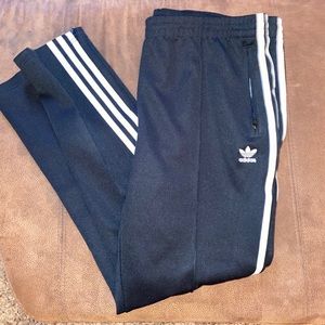 Adidas joggers